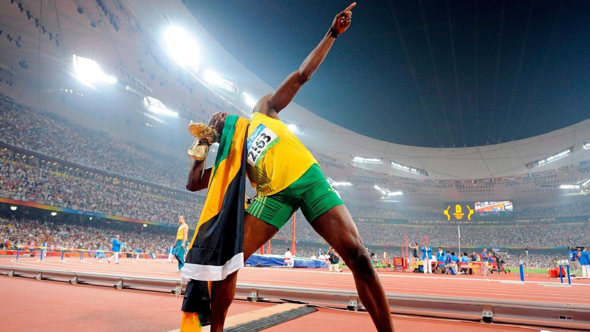 开云体育下载-德甲创新战术不断推陈出新，精彩片段频频出现，德甲最佳新人